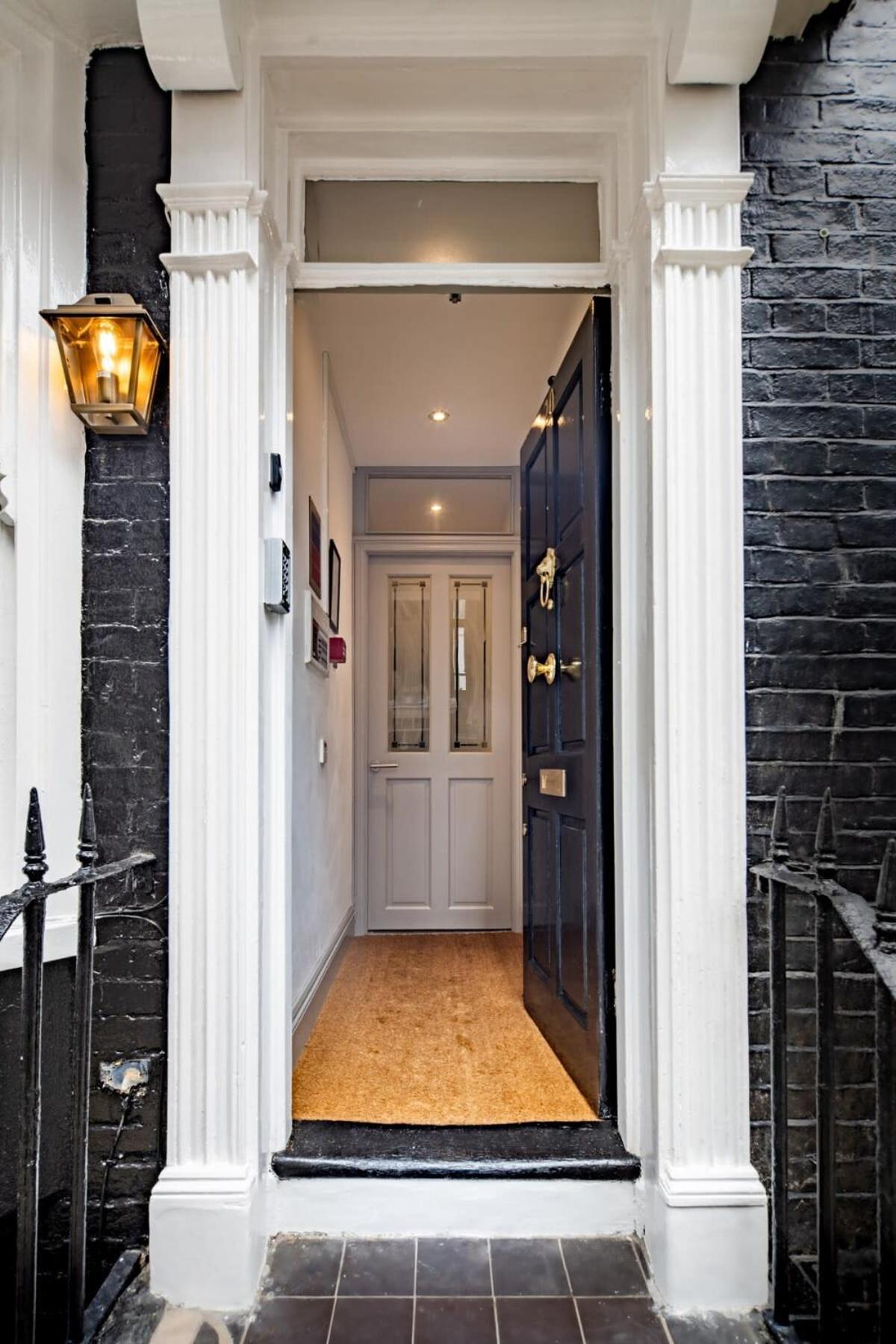 Host & Stay - The Charles Street House Brighton Bagian luar foto